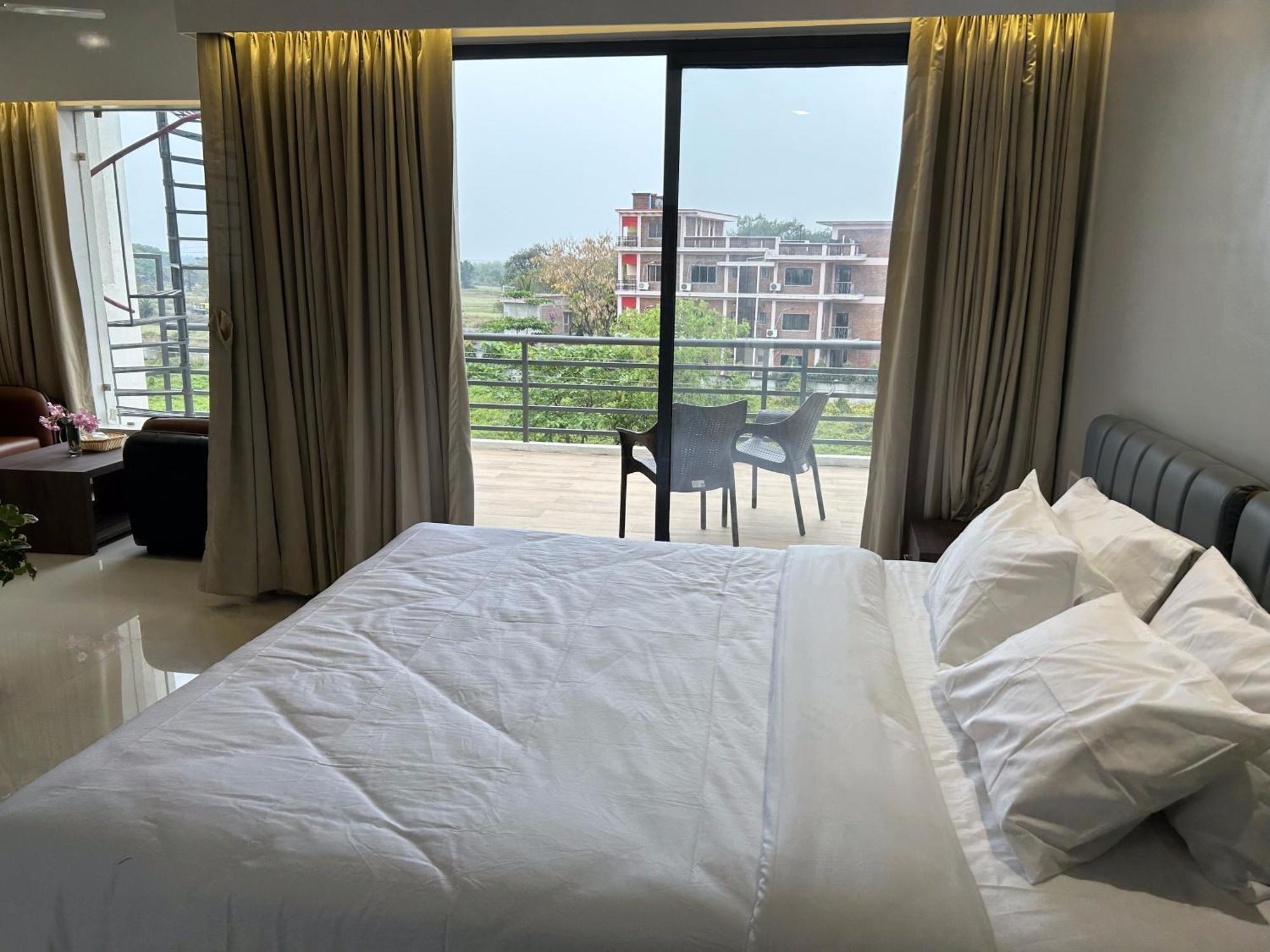 The Pearl Club Resort Shānti Niketan Exterior foto